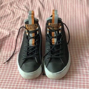 Converse Men’s CTAS Ultra Mid Black/Wolf Grey/Orange